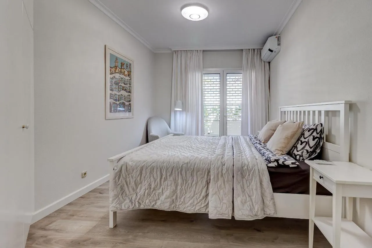 Luxury Villa El Duque Ocean View أذيخي 0*,  إسبانيا