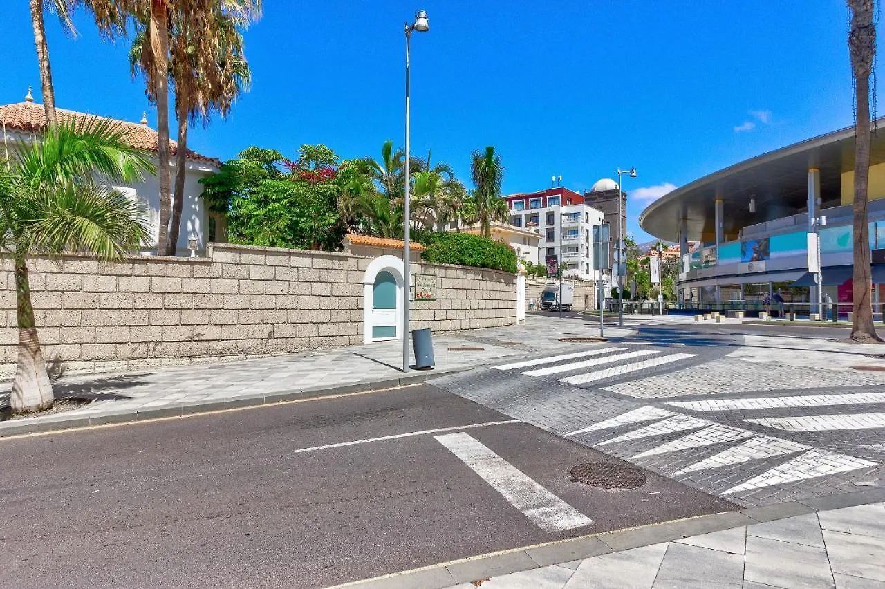 Luxury Villa El Duque Ocean View أذيخي